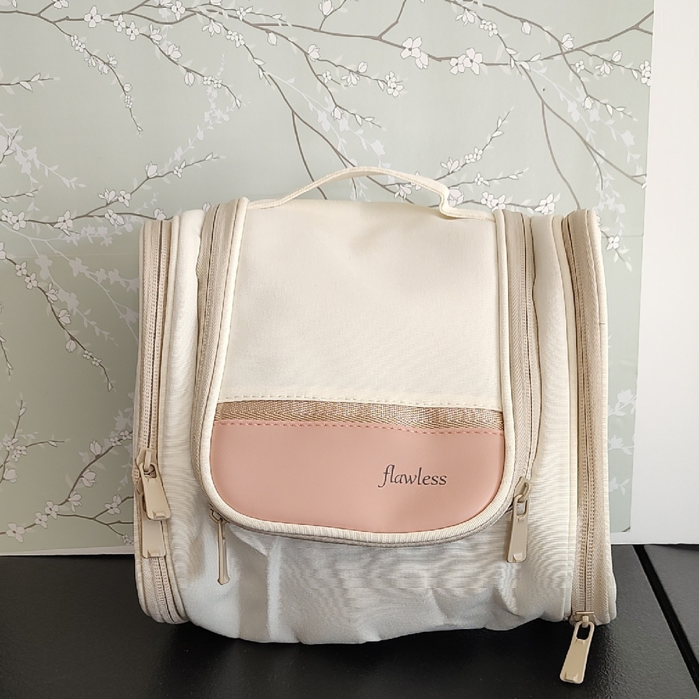 Flawless Travel Case